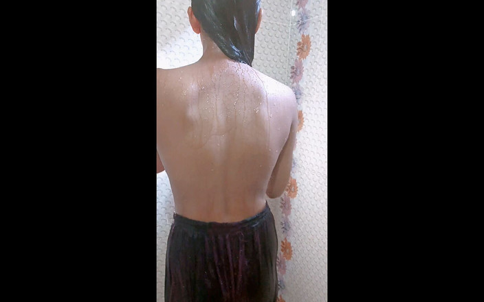 Sumaiya tasnim: Ma Vidéo De Douche.