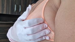 Only bras: Il mio piccolo reggiseno da allenamento senza coppe o imbottitura