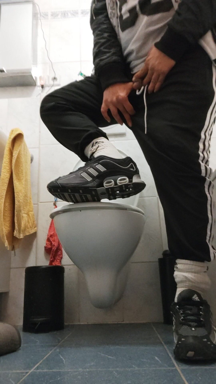 SmokedAlloy2: 영화 이후 Wc. 더티정크브로와 양말