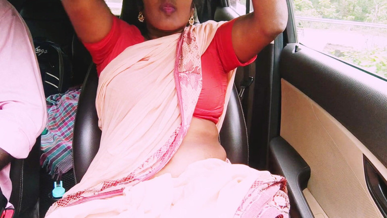 Telugu honey lips: Telugská služka a sex v autě na lesní silnici