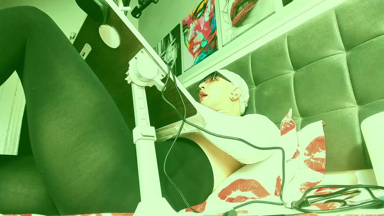 lvxbljs: Secretara mă spune atât de excitată