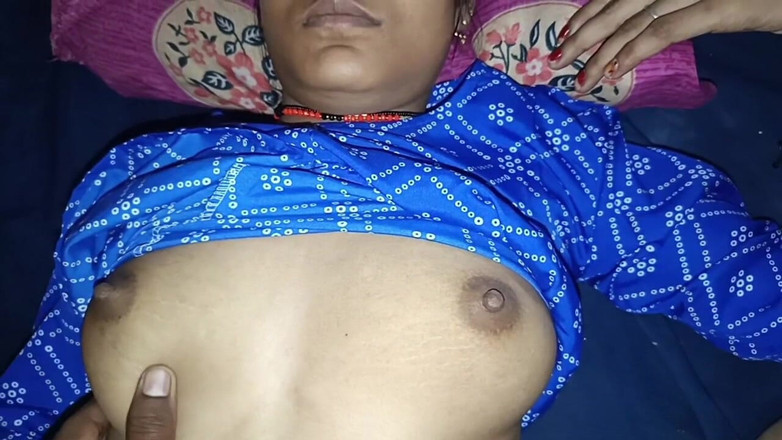 Ramashish: Espectáculo de tetas del pueblo indio