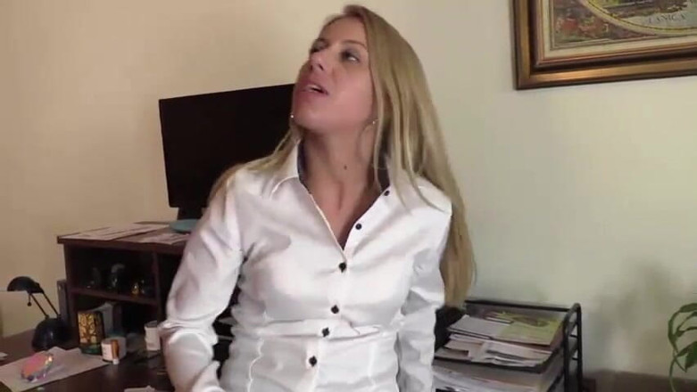 SapphoFilms - By Nikoletta Garian - Real Lesbian: Office Slut Nikky