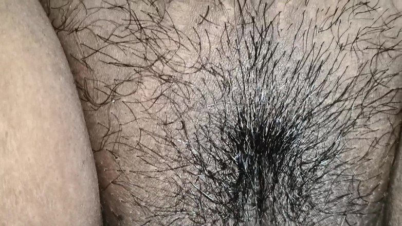 SneakyManner48: Mon amie tamoule est sortie