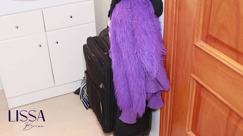 Lissa Brown: Moje drzwi zamykają się i jestem zablokowany z mojego pokoju