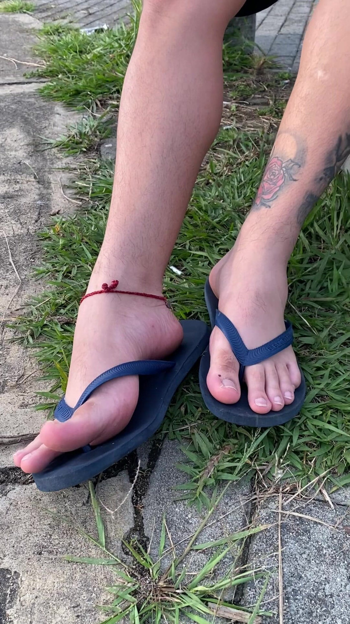 Mr Feet Colombia: Hôn lòng bàn chân tôi như thể chúng là thần...