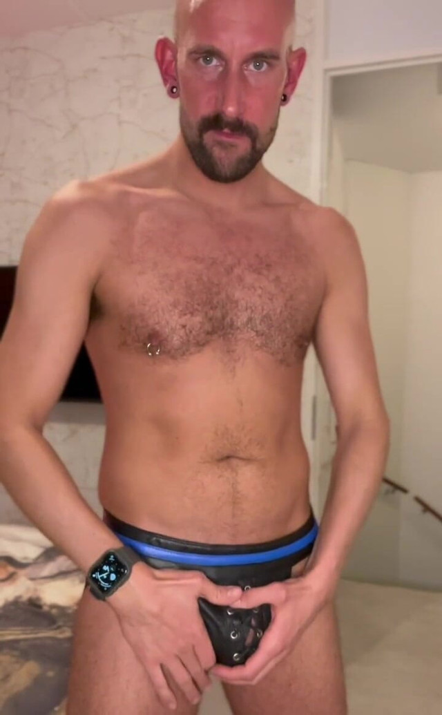 Trying My New Leather Jock What Do You Think? (Barebackpaul) Trying My New Leather Jock What Do You Think? (Barebackpaul)