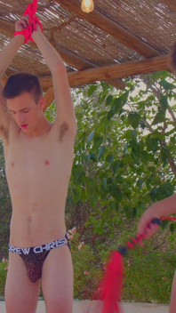 Mdf : Jeune couple, profitant de leurs fantasmes en plein air