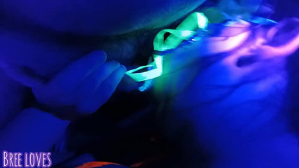 Bree Loves: Neon party ends with a blowjob