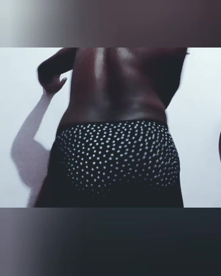 Janua294 Trans: Spa Stepsister's Black Panty