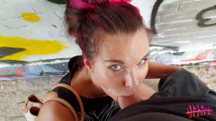 Aische Pervers: Auf der seite des flusses gefickt