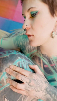 Alternative Teens Fuck with Tattoed Guy