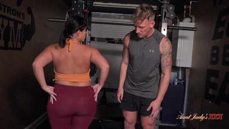 Aunt Judy's XXX: AuntJudysXXX - Big Booty Spanish MILF Montse Swinger Seduces Her Personal...