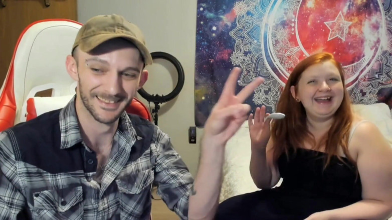 Sin Spice by Sophia Sinclair and Jasper Spice: Animour höschen dildo unboxen und masturbation