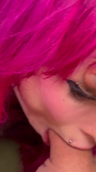 Sexy Streamer in Haar Gezicht Geneukt, Hard Geneukt En Gecreampied Door Papa