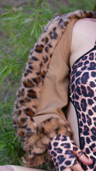 섹시한 Tigress 야외 할로윈 사진 촬영 1부