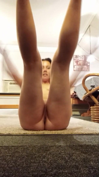 Porno angels: Eileen Wournos'un oynadığı çıplak yoga