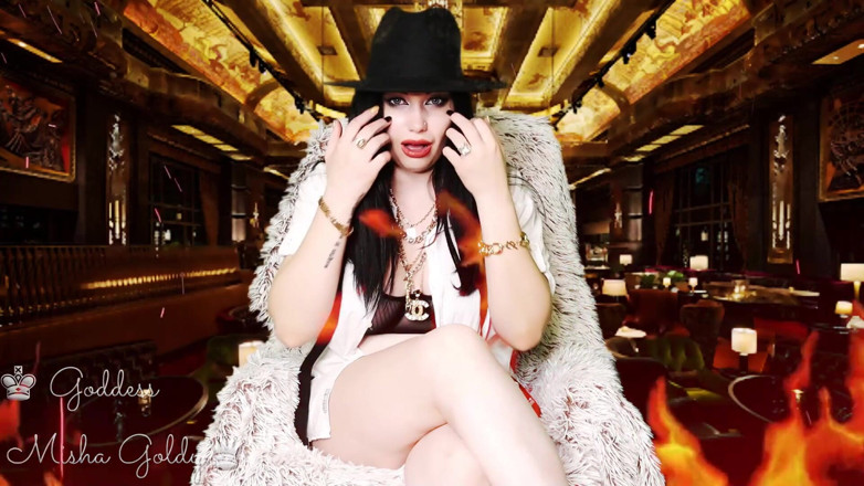 Goddess Misha Goldy: Jadi badut saya! Hisap zakar untuk saya walaupun awak lurus!...