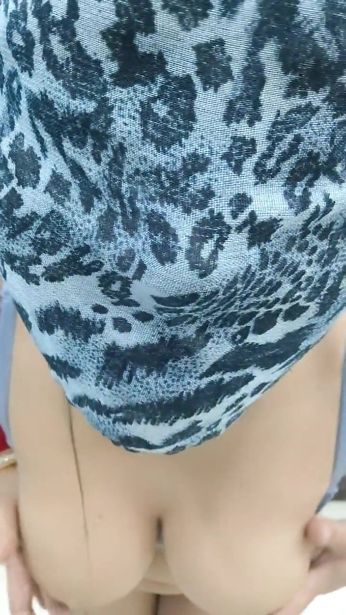 Hot Nisha bhabhi: Bhabhi đụ với devar sau khi chồng đi làm.