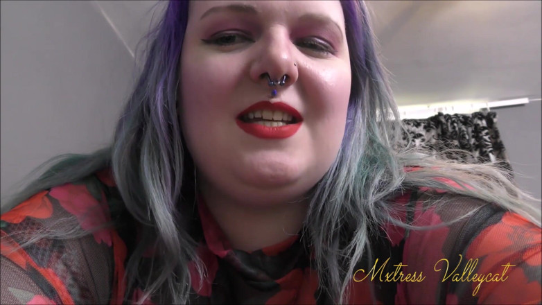 Mxtress Valleycat: Bouncing on my flat mate - and not you