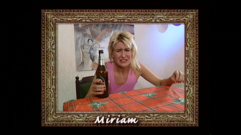 MUSCHI TV - our best full movie: Des nymphos supplient pour une punition énorme par une bite