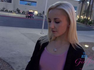 ATK Girlfriends: Vacanță virtuală în Las Vegas cu Jade Amber partea 1