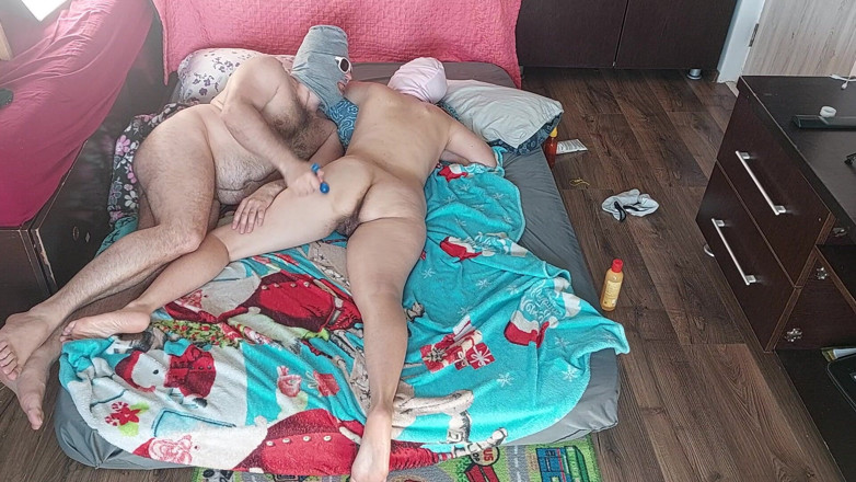 Amateur_MS: Massaggio Sensuale Di Una Coppia Amatoriale Calda Con Olio Sul...