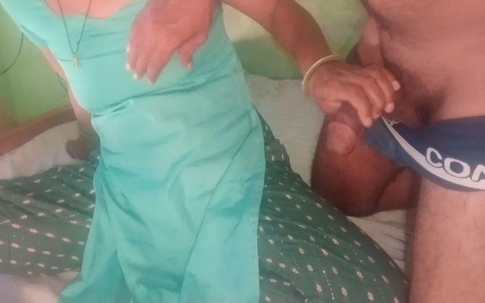 Pooja Sexy: Indische Bhabhi seks met zijn vriendje