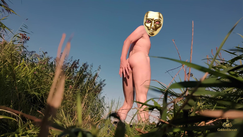 GoldenElixxxir: Twink on Forbidden Non Nudist Beach Secretly Naked 4K! Teenager Exhibitionism...