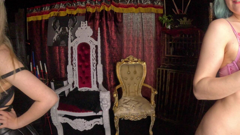 Queen_of_BDSM: Hardcore chcaní! Paní nemilosrdně chcaní do úst!