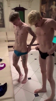 Two Guys with Big Dicks Fucked Each Other in a Sauna and Came on Each Other