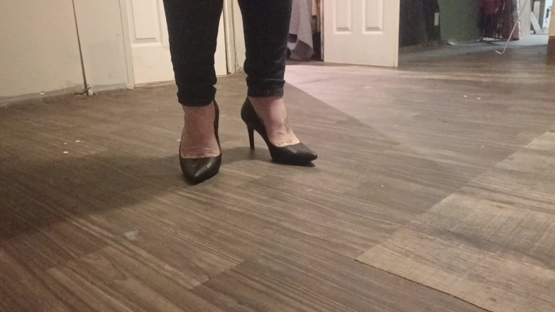 Longtoes45: Klein Pump Show