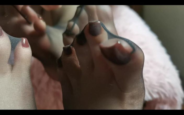 Goddess Lena: Có một buổi tối tuyệt vời!