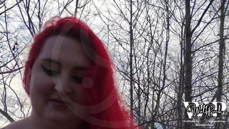 DaddyandLexa: Rothaarige transexuelle schlampe wird ohne gummi gefickt und in der Öffentlichkeit...