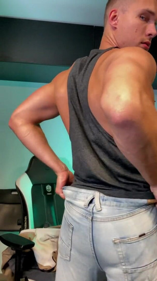 Lovely John: Stripping down naked! Eat my ass out !
