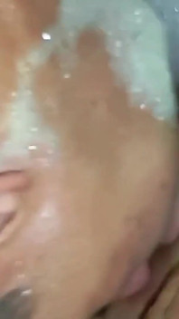 Chupei a Pica Dele No Banho E Fodemos até Gozar