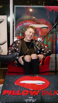 Brad Sousa îl întreabă pe Jake Paul cum gustă D* ck!! (Tana Mongeau Drama)