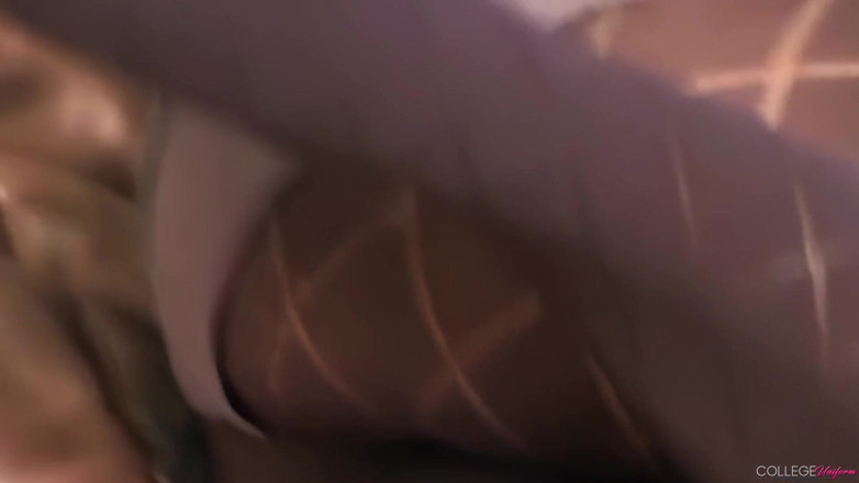 College Uniform: Mai multe bts elevă cu Lily S