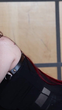 Verhext: Goth prinzessin setzt dich in einen bann