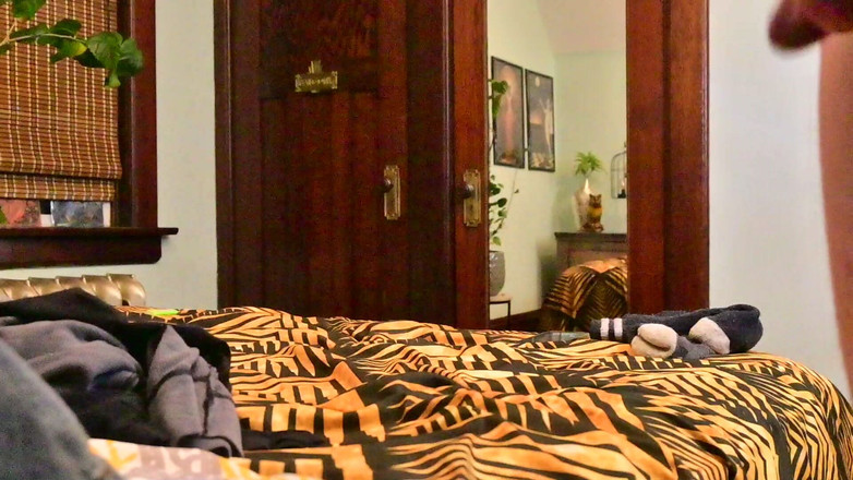 Douglas James: Iubire solo în gaură