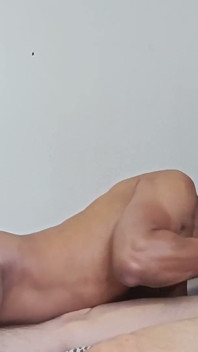 Fin Interraciale Avec Une Énorme Éjaculation Faciale