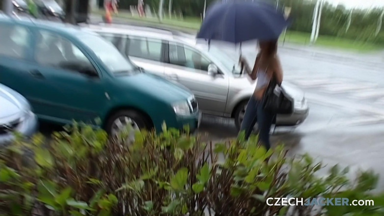 Czech Jacker: Czech Jacker 9: Cycki w deszczu - mokry, ciasny i w pełni...