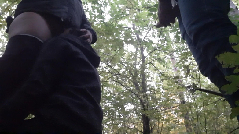 Lesbian-illusion: Když se vystříkám do úst jiné dívky, moje přítelkyně ...