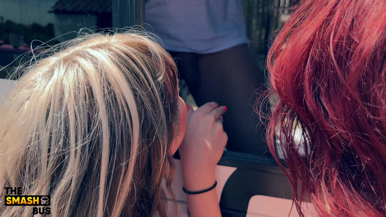 jasminebrooks: Smash Bus Gang Bang