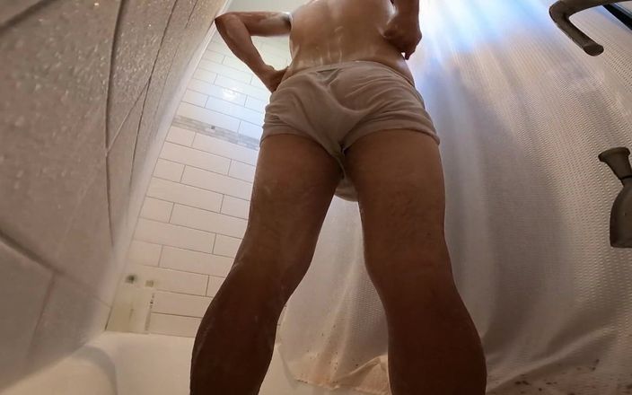 Russie good boy: Le garçon de papa sous la douche