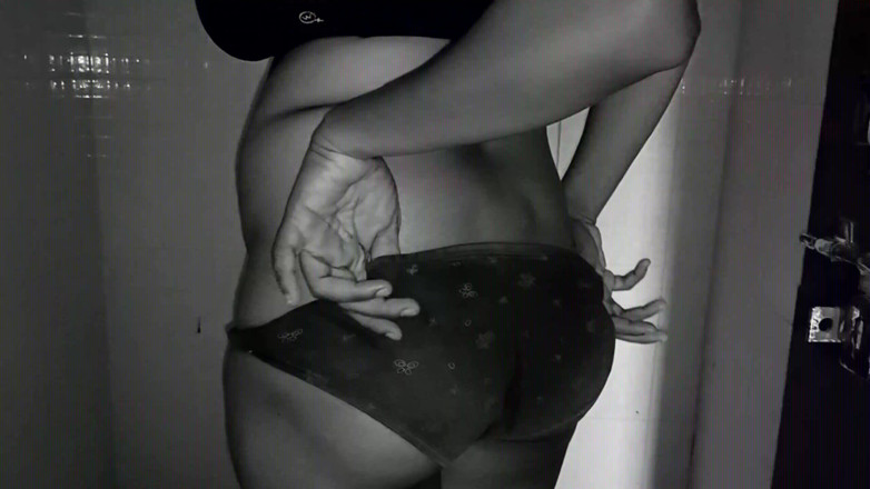 FantacyCouple: Compilație video cu fată sexy studentă cu pișare virală, sex...