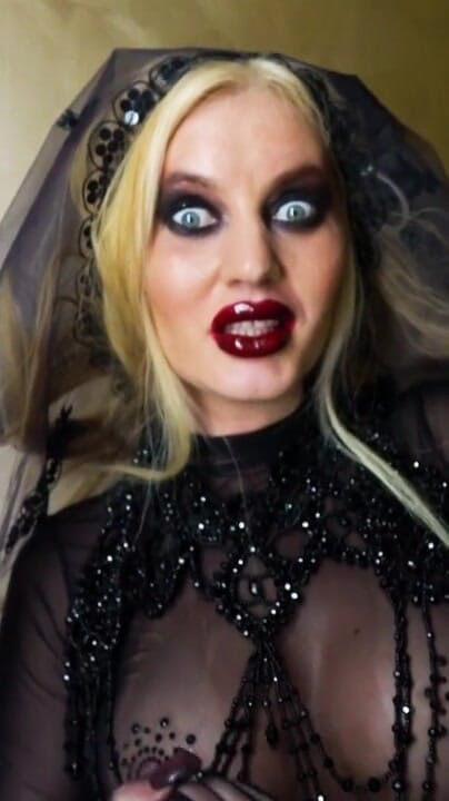 Lips and JOI (Goddess Celine) Lips and JOI (Goddess Celine)