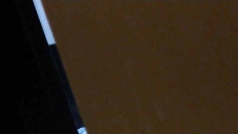 AngyAmazon: 戴绿帽子的老公撸管，而另一个男人操我