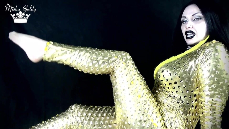 Goddess Misha Goldy: Futai cu mintea lucioasă și puppet joi