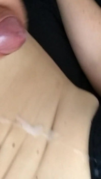 Mmm Îmi place să primesc spermă, acea căldură care curge peste corpul meu